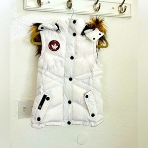 Canada weather gear vest size 10/12